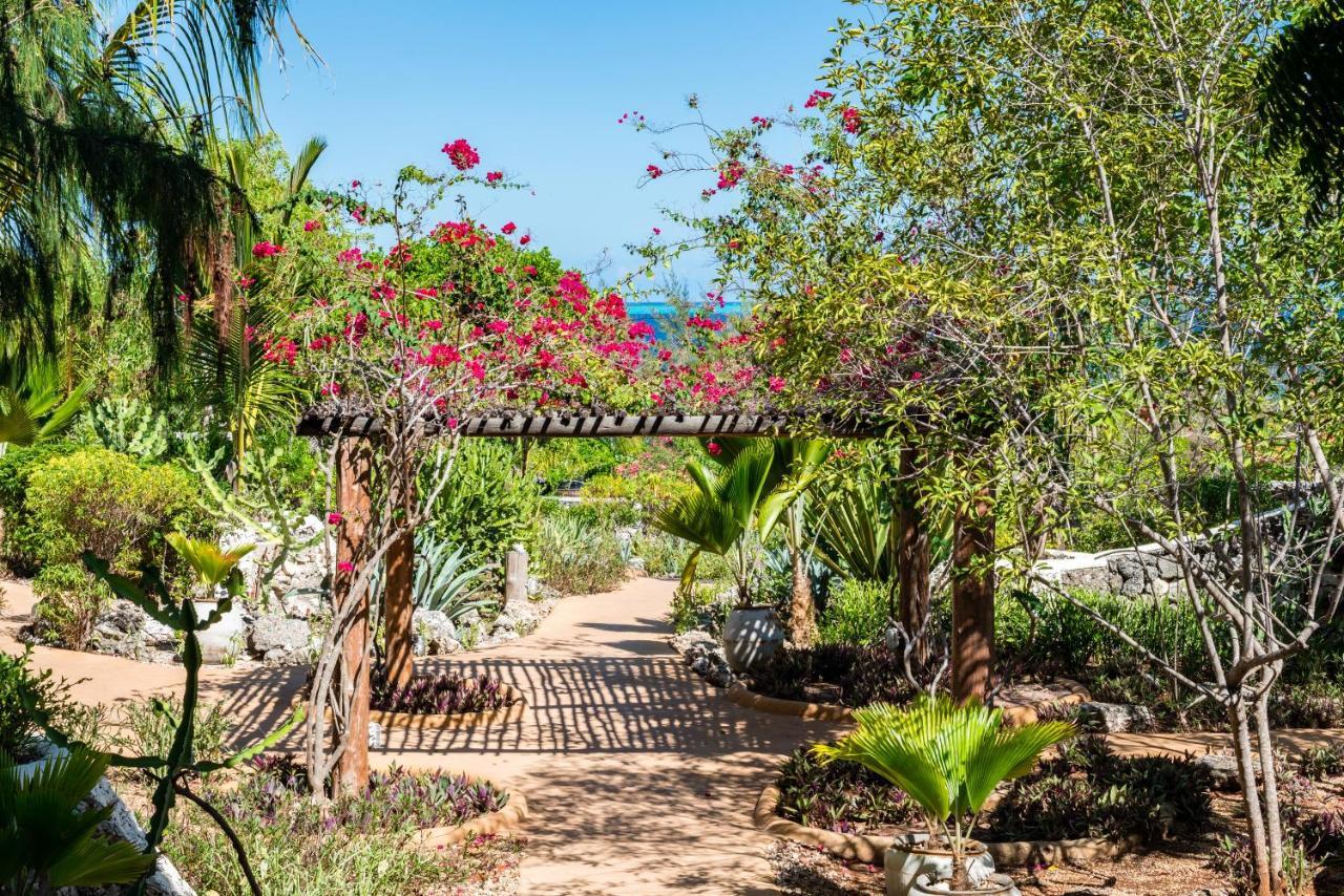 Sunshine Marine Lodge Матемве Екстер'єр фото