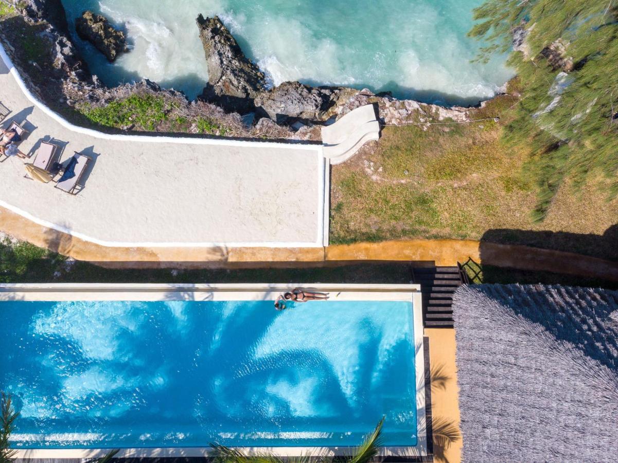 Sunshine Marine Lodge Матемве Екстер'єр фото