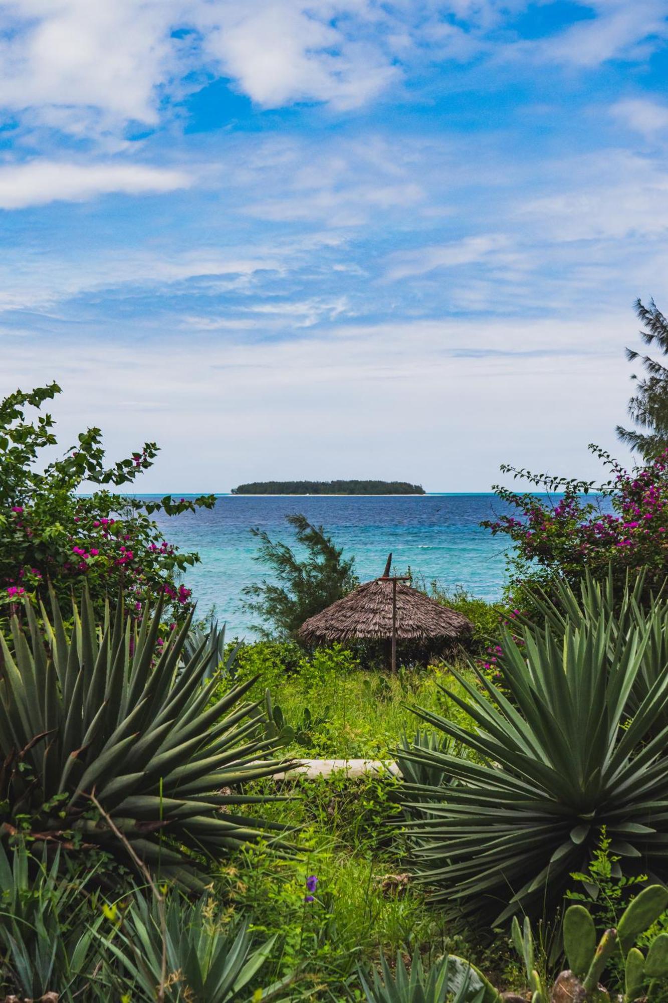 Sunshine Marine Lodge Матемве Екстер'єр фото